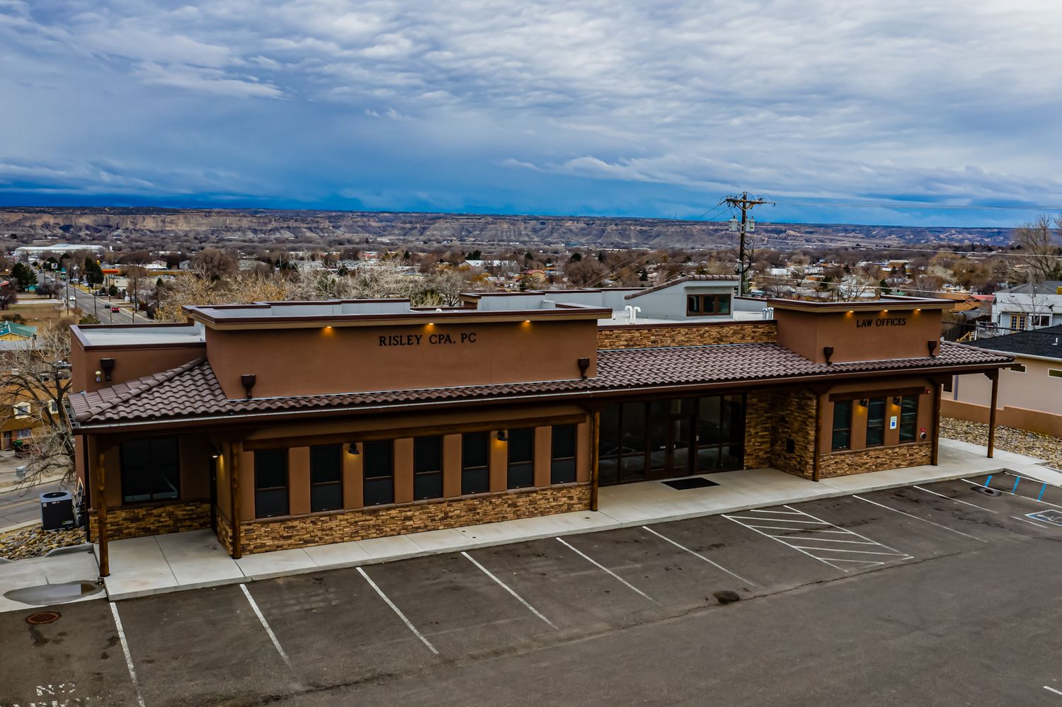 2705 Rabbitbrush Dr, Farmington, NM 87402